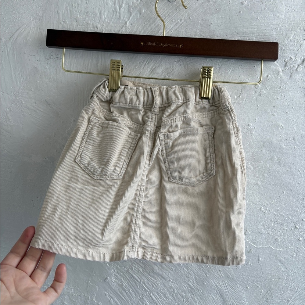 Old navy corduroy 3T adjustable waist skirt - Picture 3 of 5